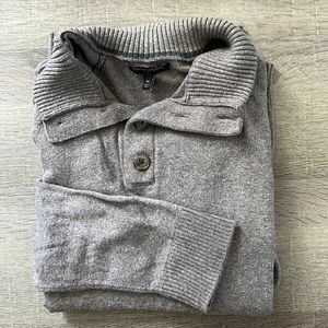 Banana Republic pullover sweater